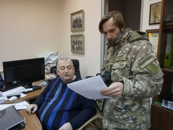 Новорічні подарунки для дітей грецьких сіл Староігнатьєвки і Гранітного Донецької області